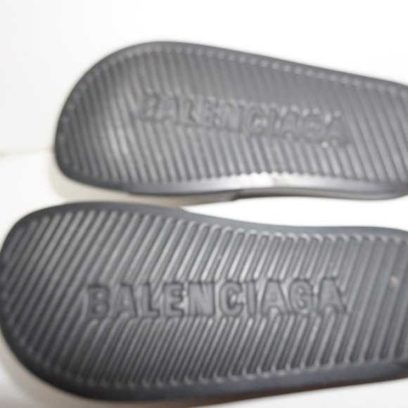 BALENCIAGA Logo Slide Sandal - Picture 3 of 6